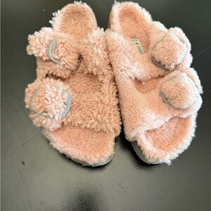 Pink Sherpa Birkenstock Papillio Arizona buckle